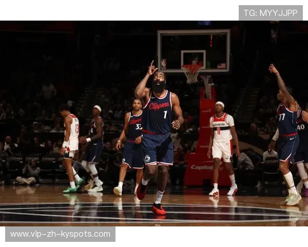 哈登数据华丽难转化胜场！快船需要“无球版”打法